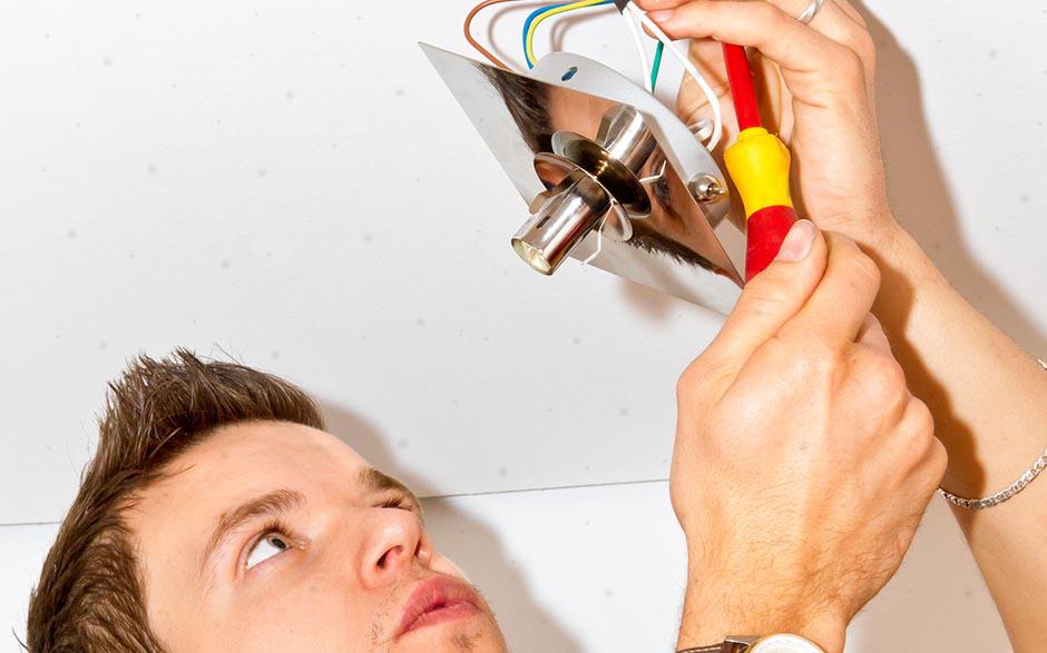 électricien de maintenance Aubergenville